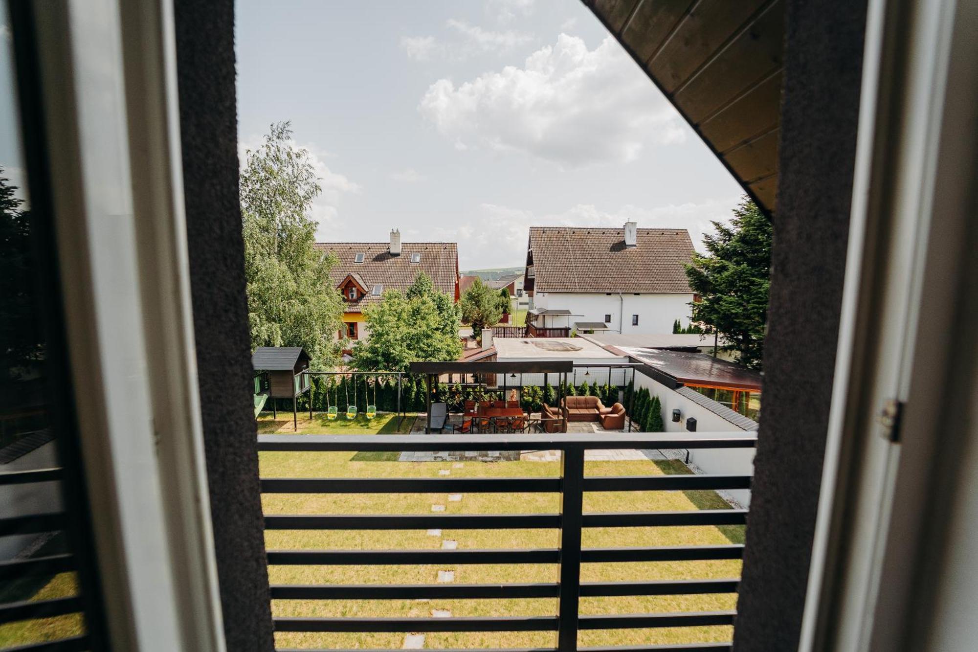 Alavia Residence Vel'ka Lomnica Eksteriør bilde