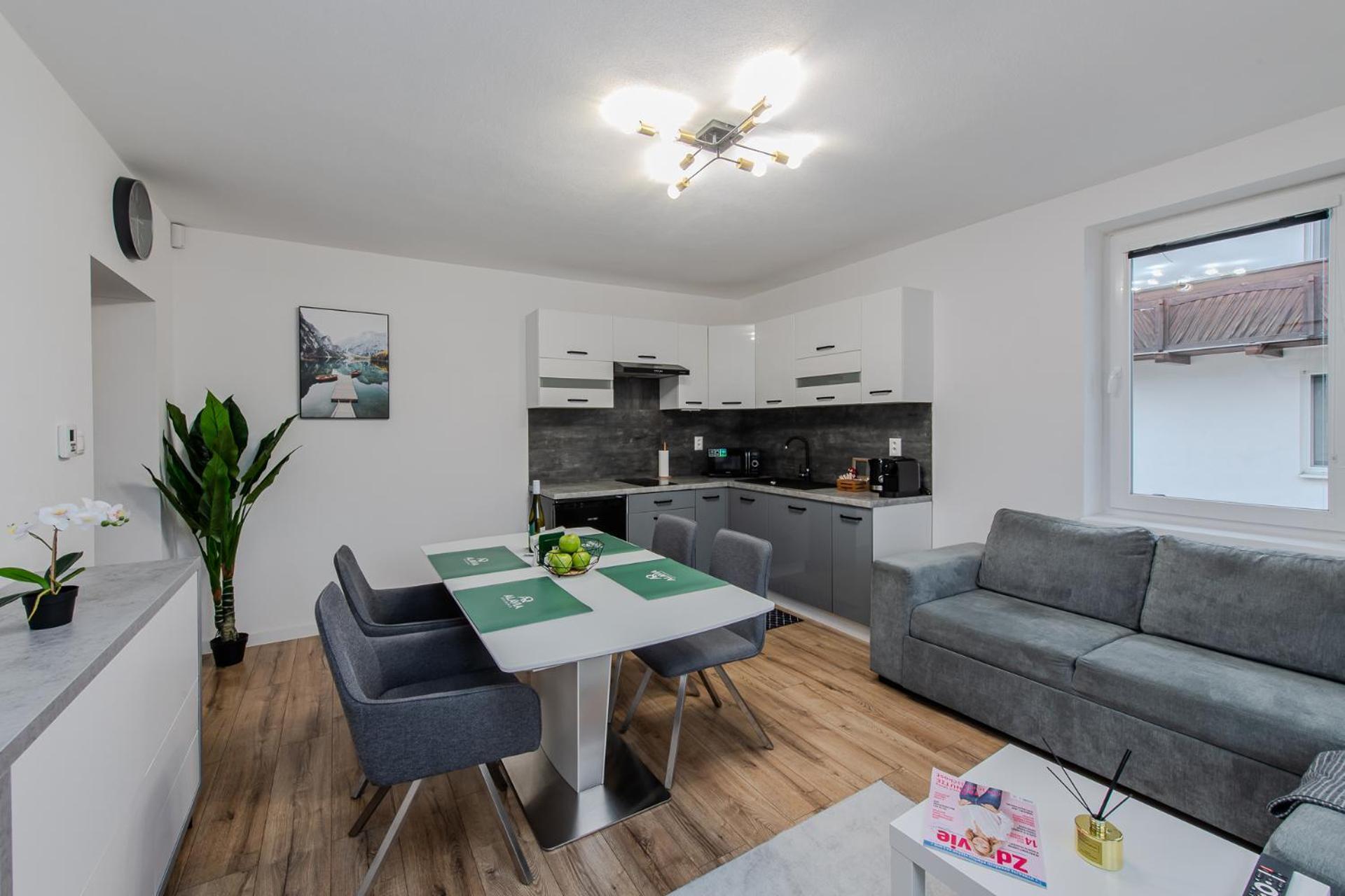 Alavia Residence Vel'ka Lomnica Eksteriør bilde